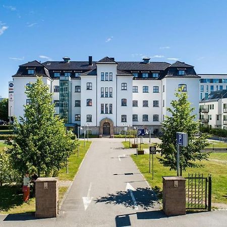 Апартаменти 1-Roms Toppleilighet Pa Tangen/Bystranda Крістіансанн Екстер'єр фото