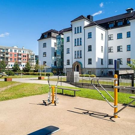 Апартаменти 1-Roms Toppleilighet Pa Tangen/Bystranda Крістіансанн Екстер'єр фото